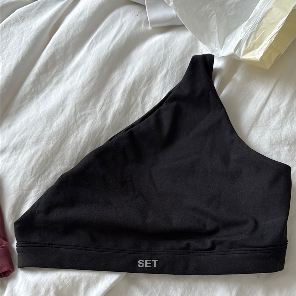 SET Active Black Asymmetrical Sports Bra